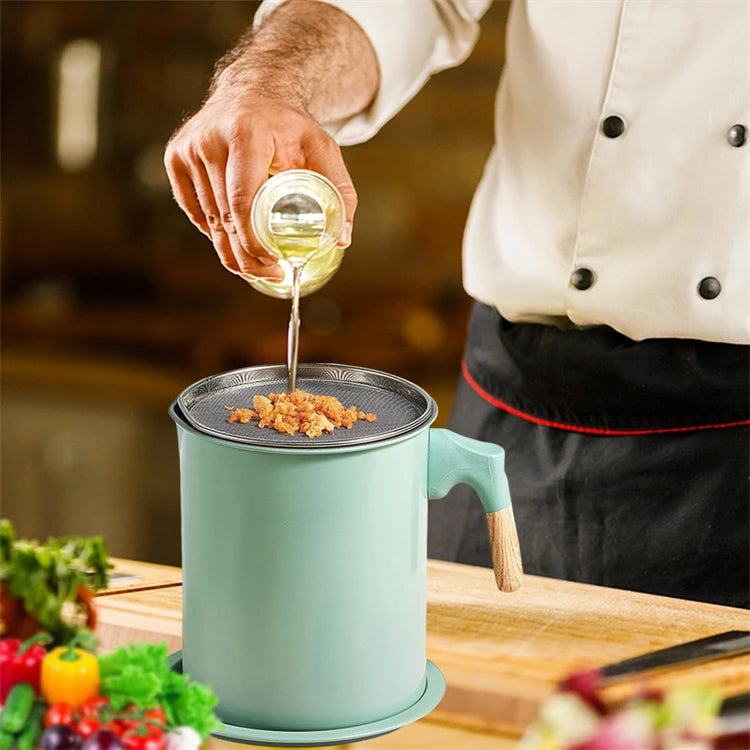 LMETJMA Bacon Grease Container with Strainer 1.4L Stainless Steel Oil Filter Pot Cooking Oil Storage Pot with Strainer JT403